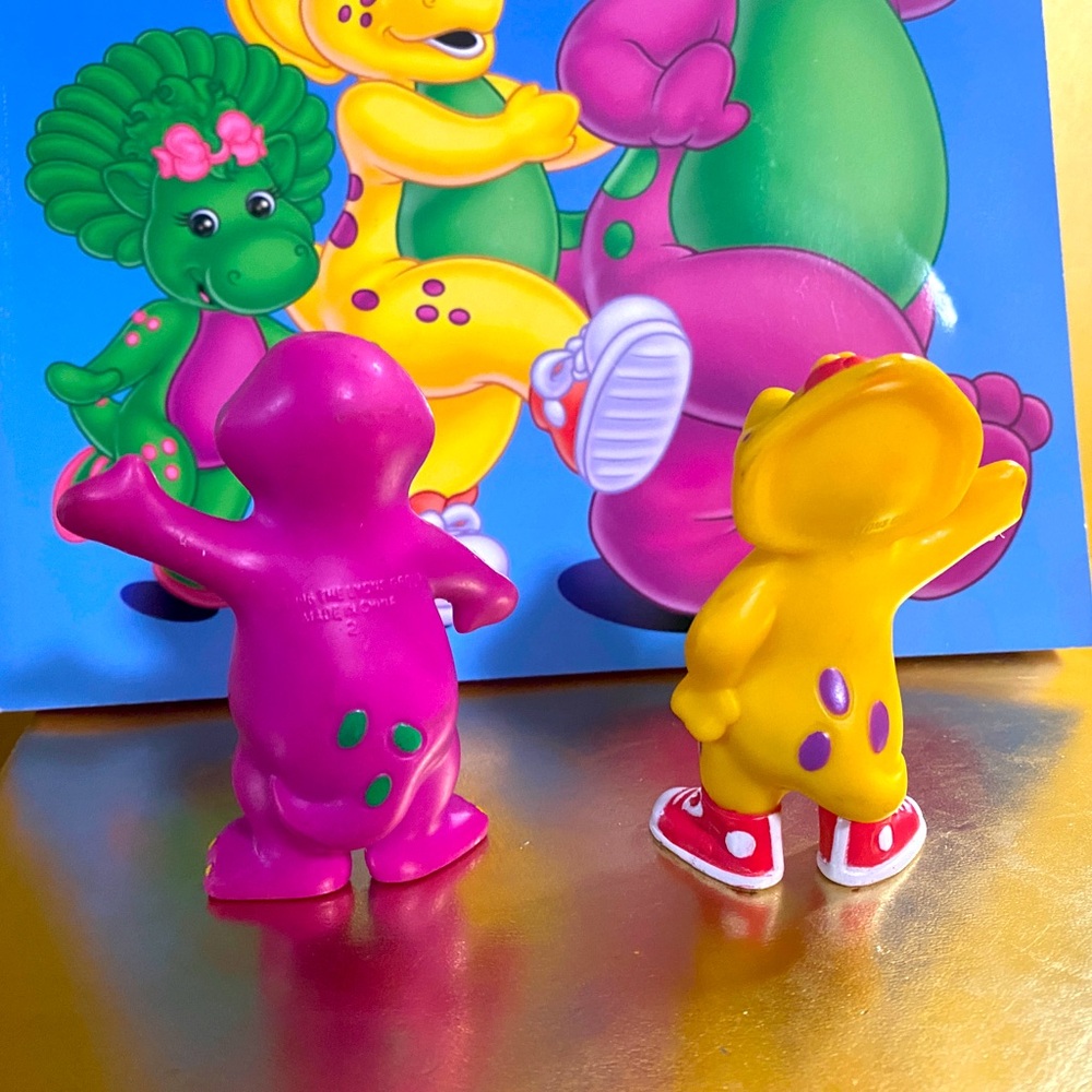BARNEY THE PURPLE DINOSAUR 90s BUNDLE BJ & BARNEY FIGURES & BARNEY ACTIVITY BOOK - Picture 5 of 8